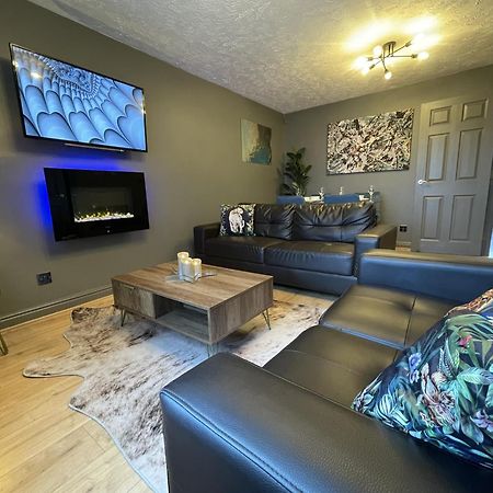 No24 - 2-Bed Boutique Apartment - Hosted By Hutch Lifestyle เลมิงตันสปา ภายนอก รูปภาพ